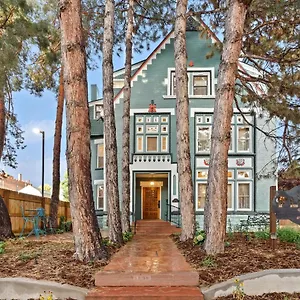 Hotel Flora House, DEN